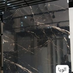 کاشی 60 در 120 مشکی رگه دار
